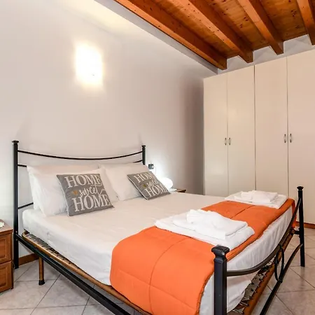 Apartment Desenzanoloft Eridania With Private Garden And Pool Desenzano del Garda